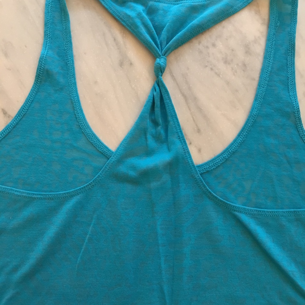 Under Armour Racer Tank - Picture 3 of 3